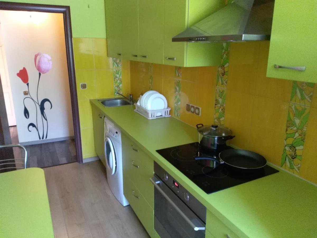 Brivibas 25 Apartamenti Ventspils Luaran gambar