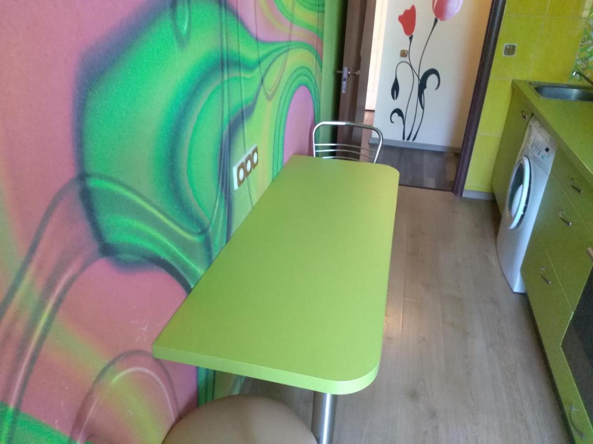 Brivibas 25 Apartamenti Ventspils Luaran gambar