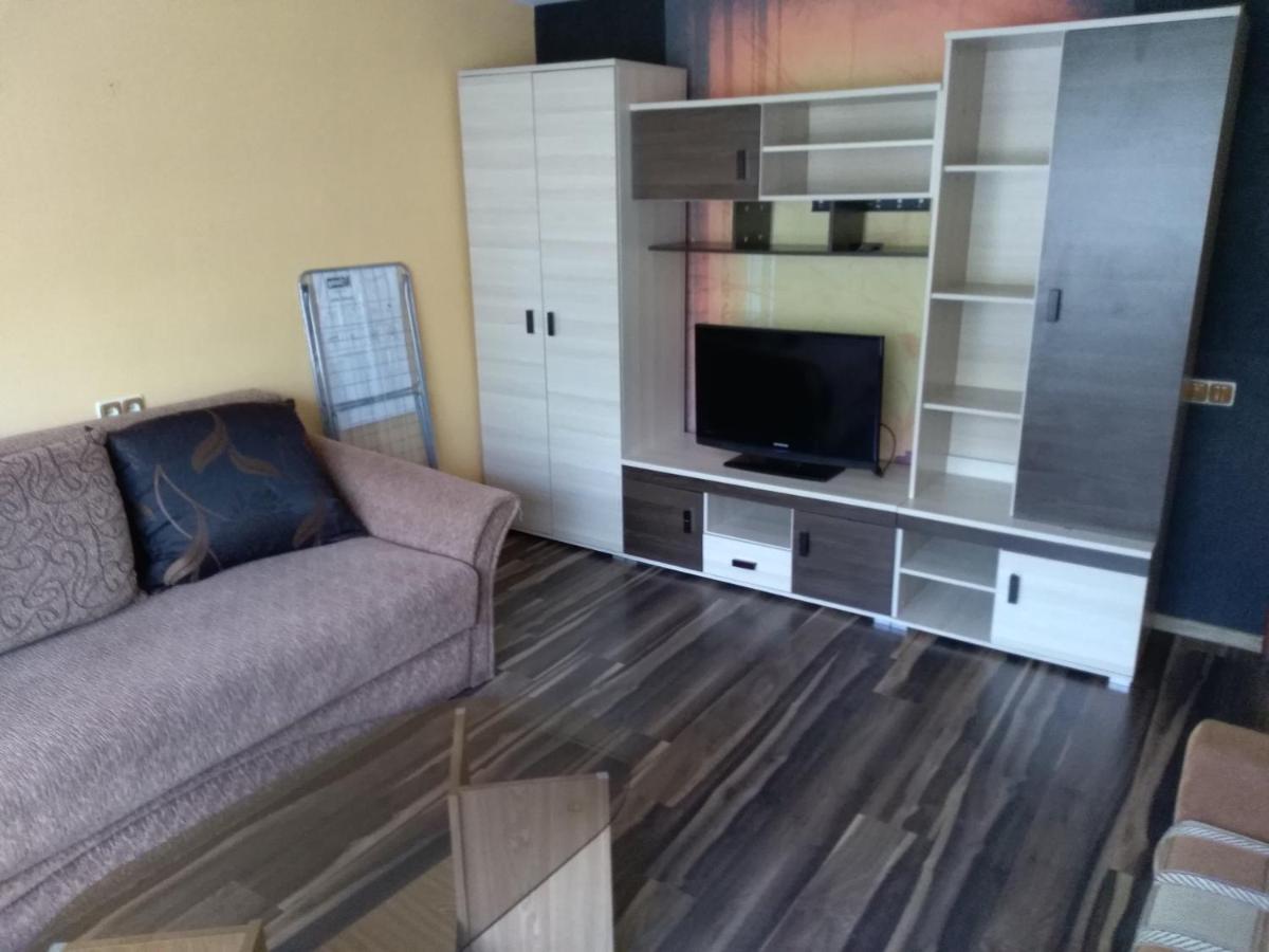 Brivibas 25 Apartamenti Ventspils Luaran gambar
